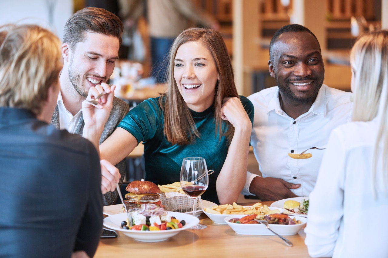 Group of people in restaurant 