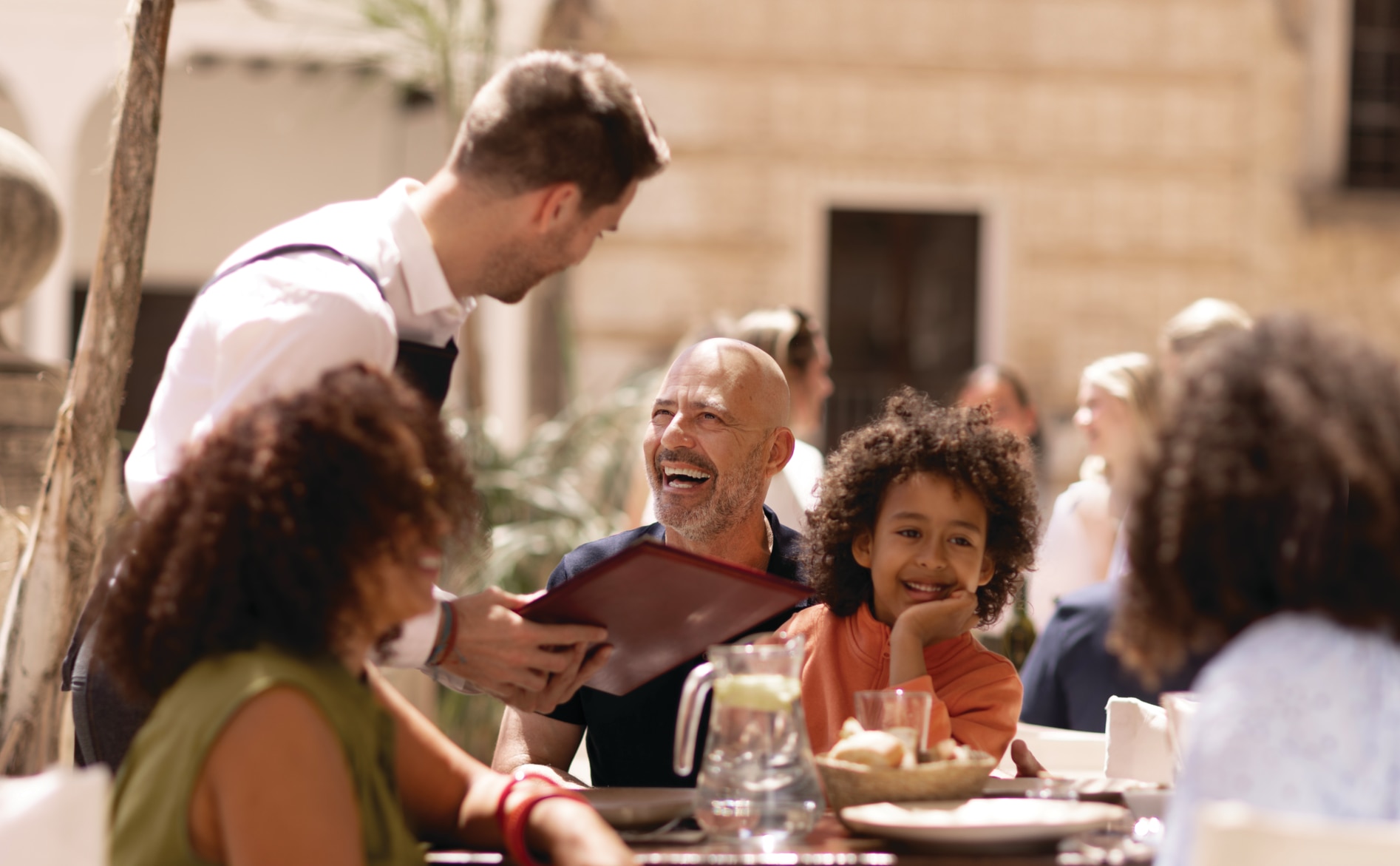 Group of people in restaurant 