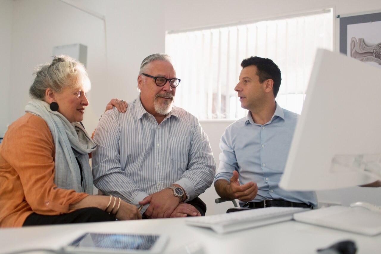 Choose Phonak support services to future-proof your business growth