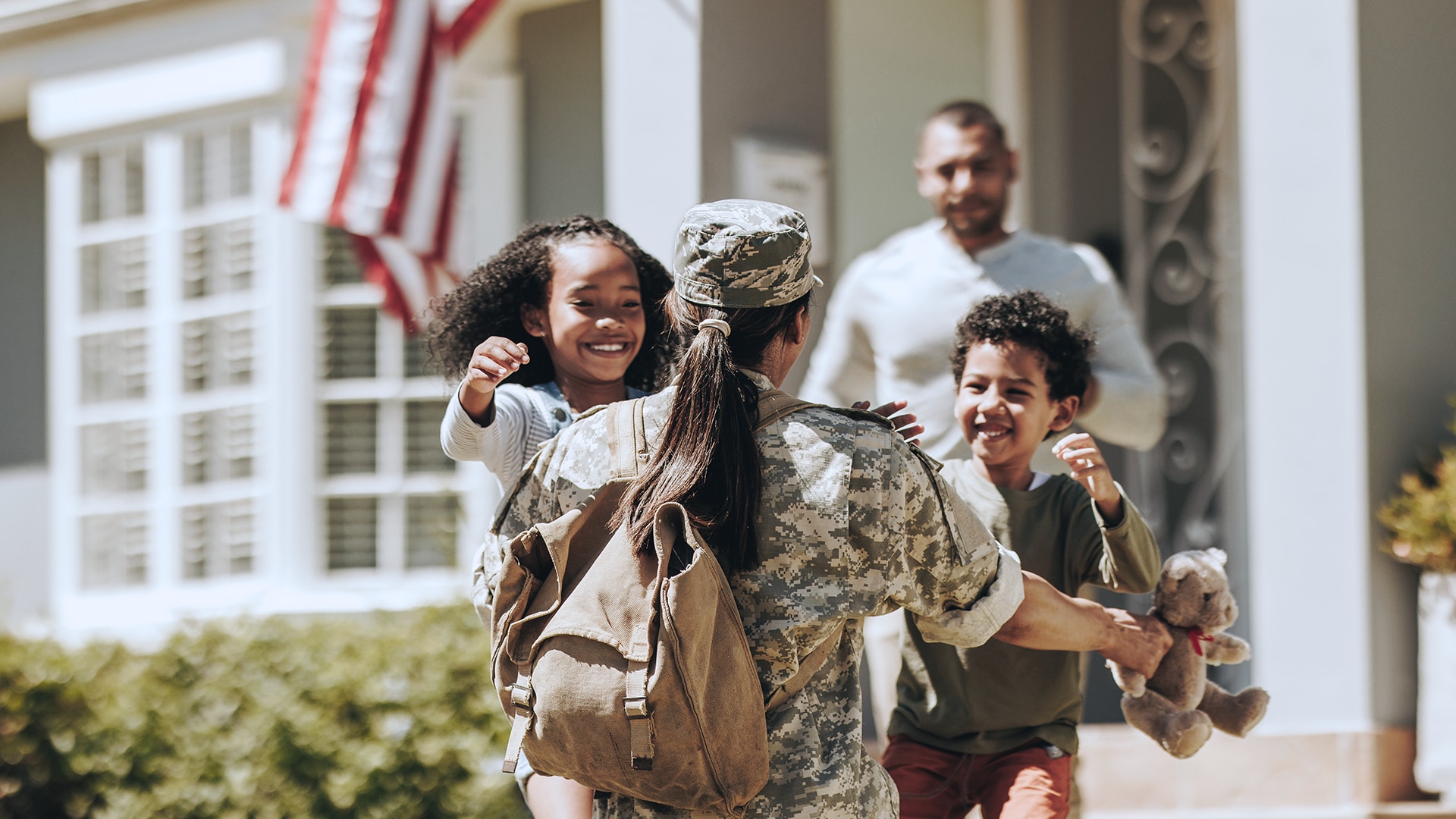 Military mom returns home